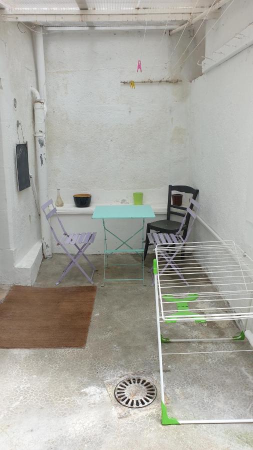 Chambres Poitiers Centre Ville - Salle De Bain, Refrigerateur, Tv Et Machine A Cafe Privatifs - Cuisine Commune - Terrasse - Hotel De Ville A 200M Buitenkant foto